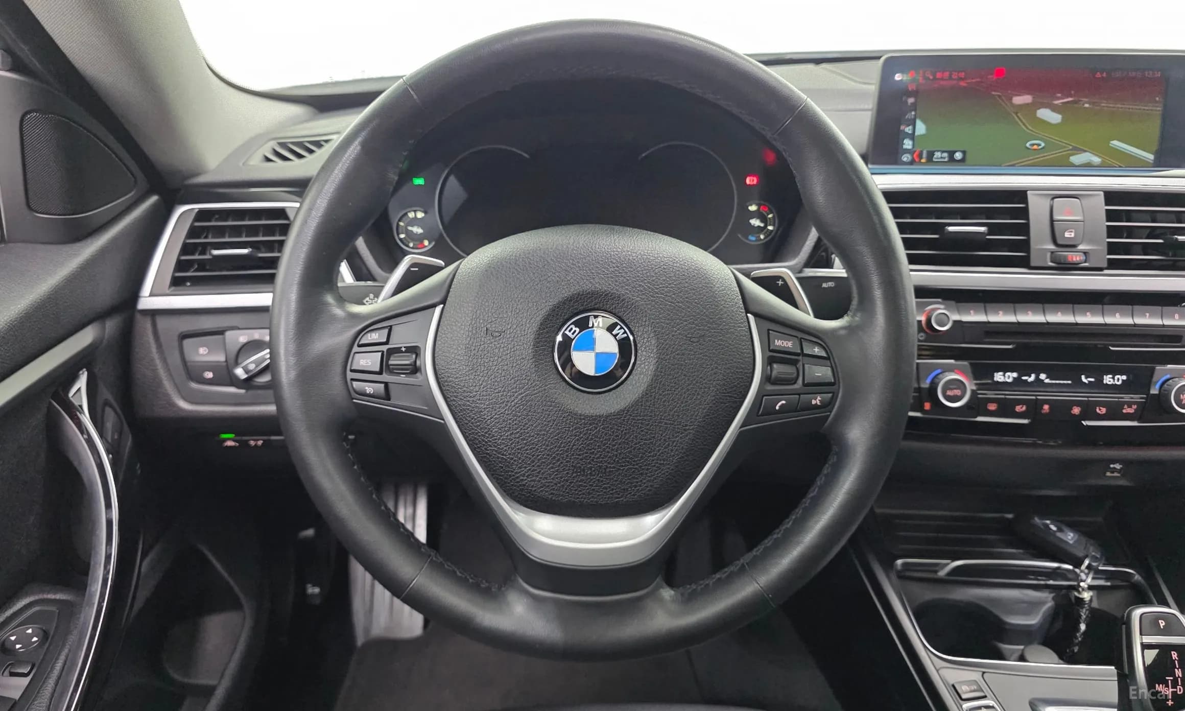 Series 4 (F32)
