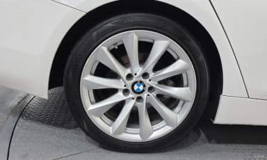 Series 4 (F32)
