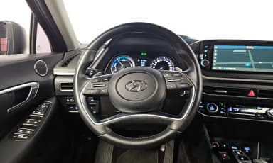 Sonata Hybrid (DN8)