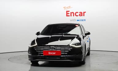 Sonata Hybrid (DN8)