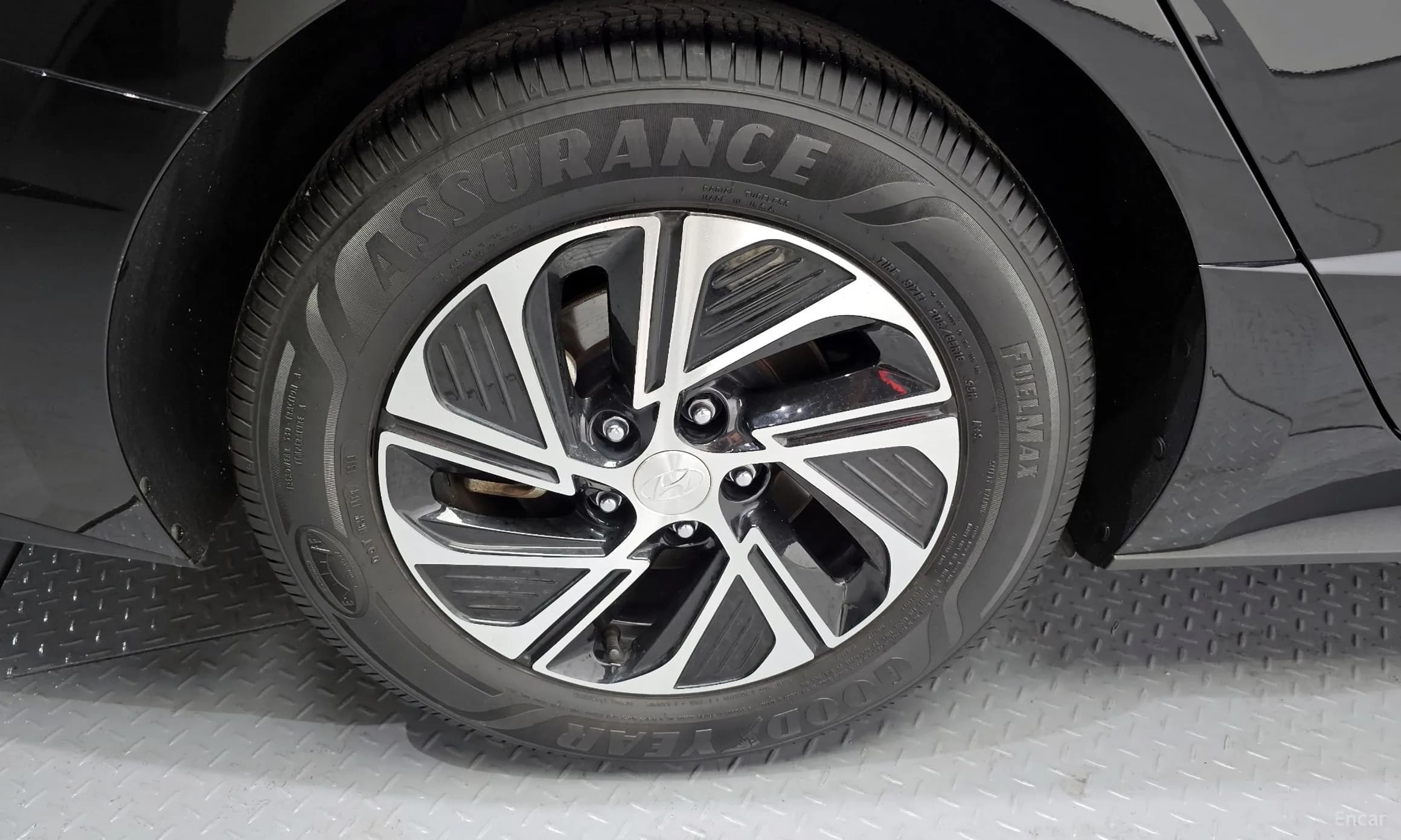 Sonata Hybrid (DN8)
