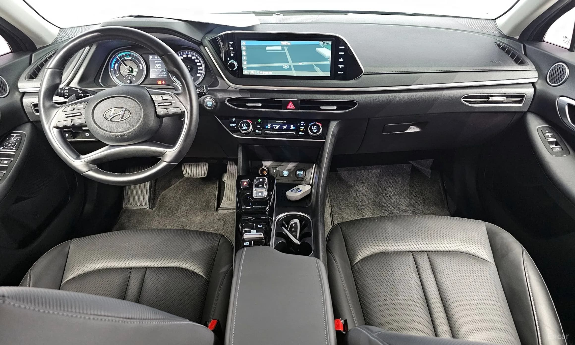 Sonata Hybrid (DN8)