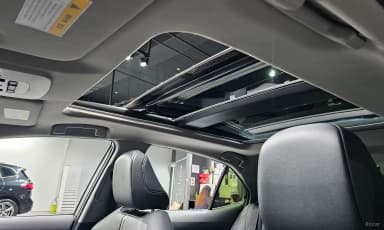 Camry (XV70)