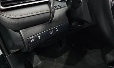 Camry (XV70)