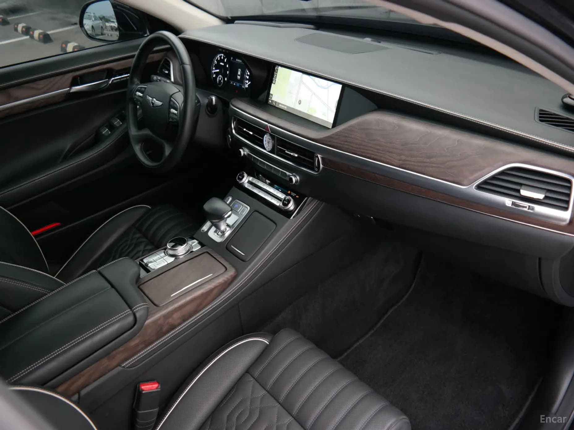 G90