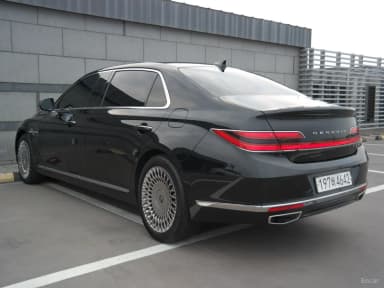 G90