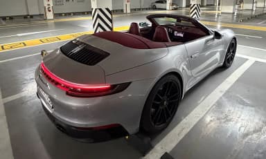 911 (992)