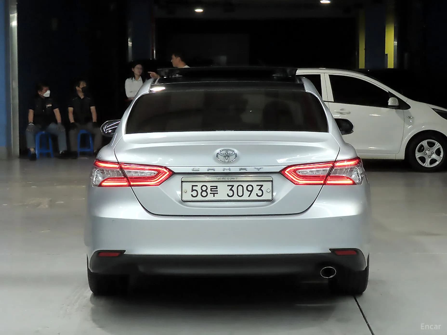 Camry (XV70)