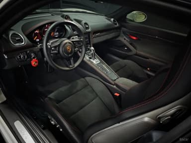 718 Cayman