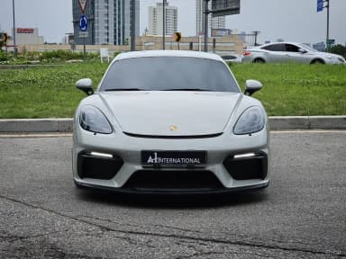 718 Cayman