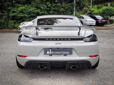 718 Cayman