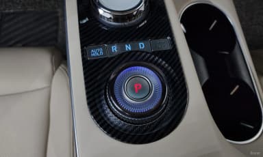 GV70
