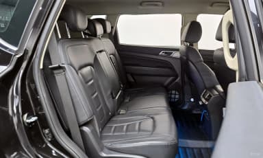 G4 Rexton