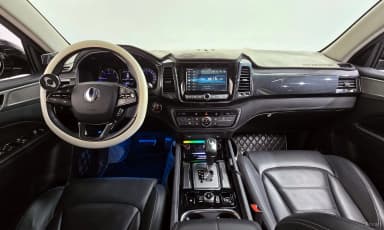 G4 Rexton