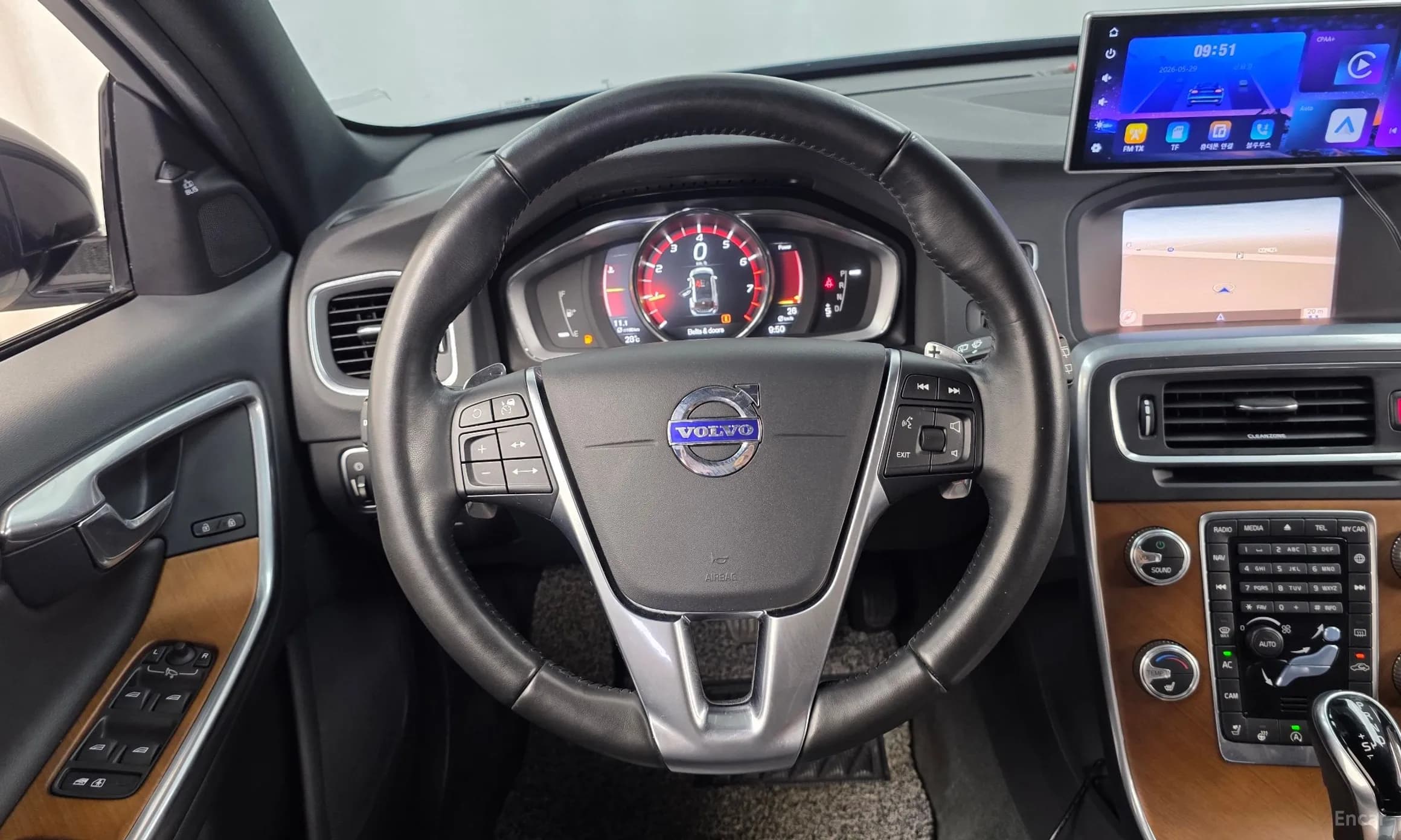 V60 Cross Country