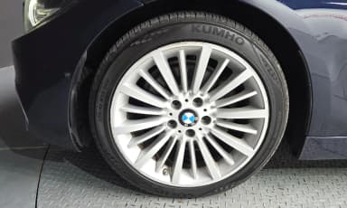 Series 4 (F32)
