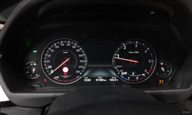 Series 4 (F32)
