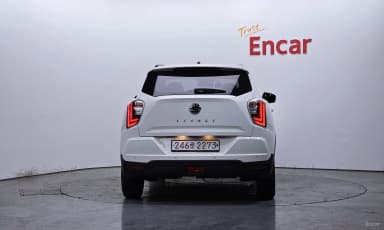 Berry New Tivoli