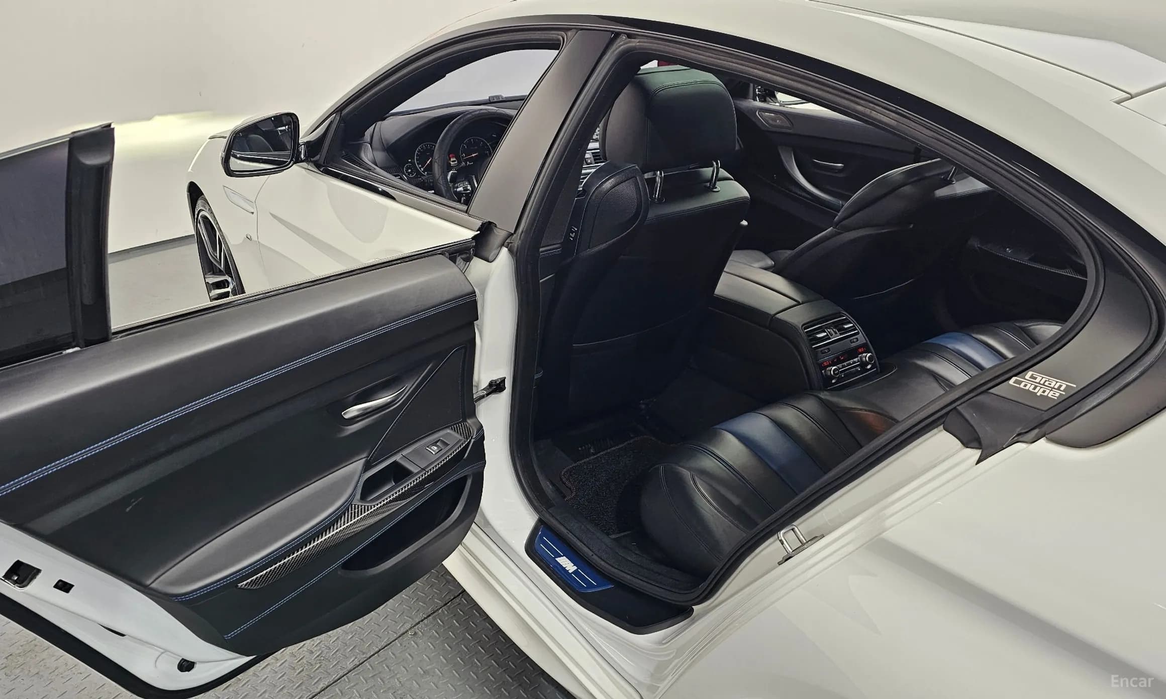 6 Series (F12)