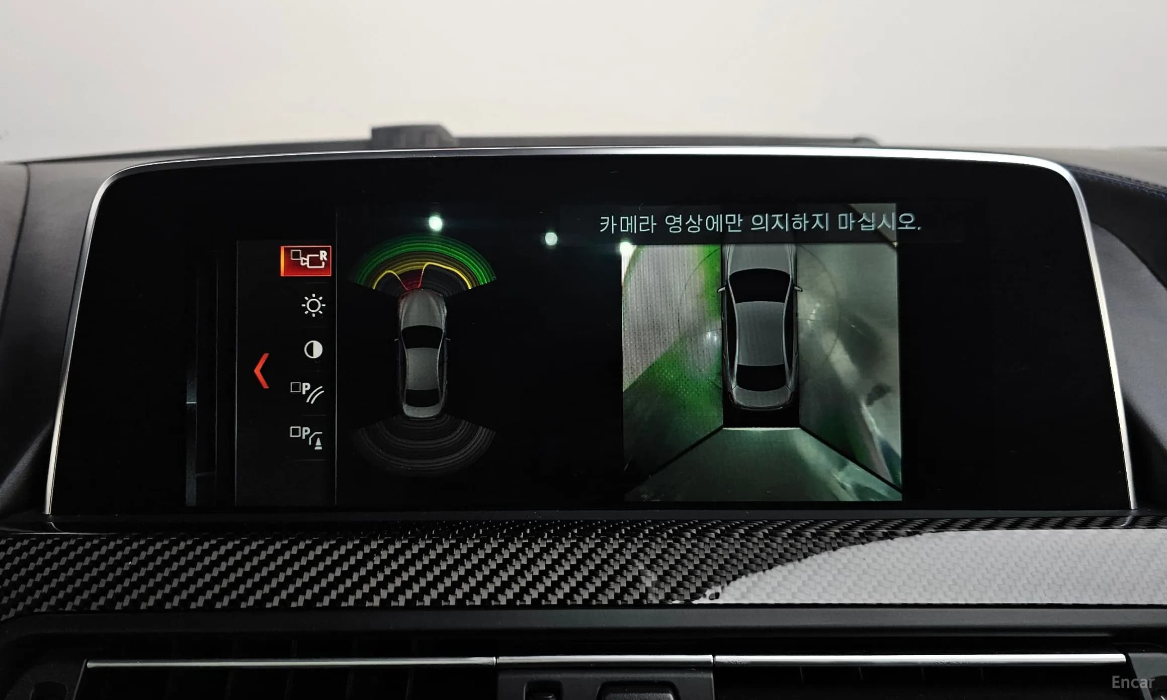 6 Series (F12)