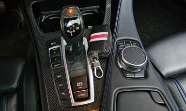 6 Series (F12)