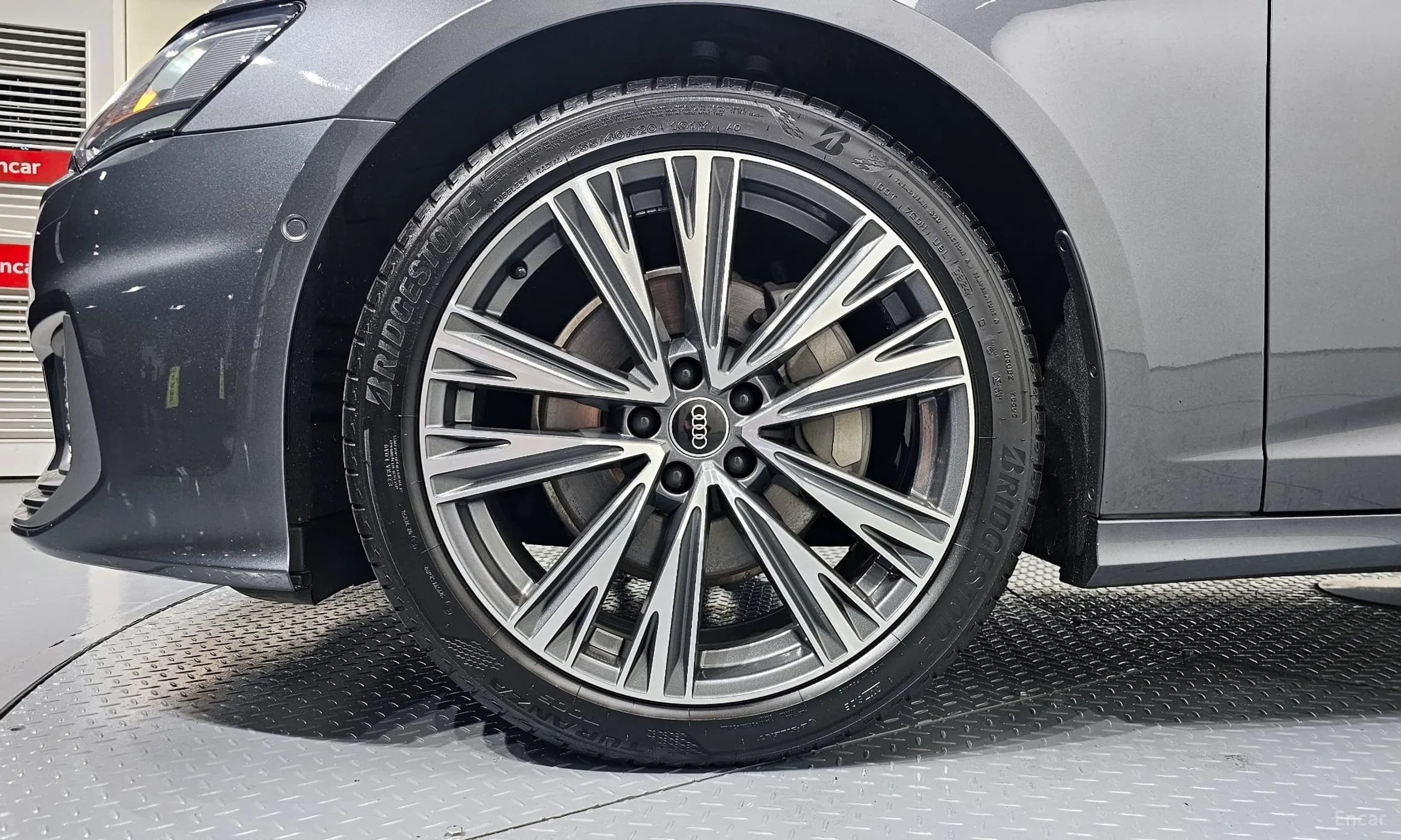 A6 (C8)