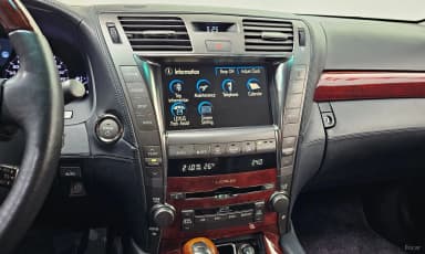 LS600hL