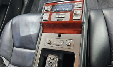 LS600hL