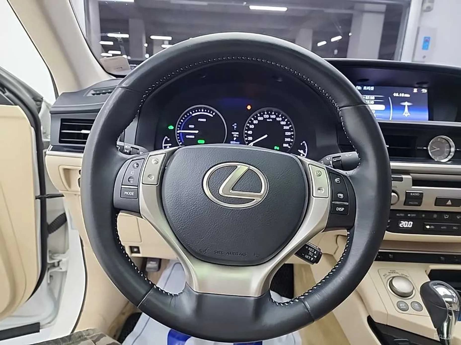 New ES300h