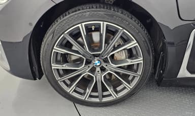 7 Series (G11)