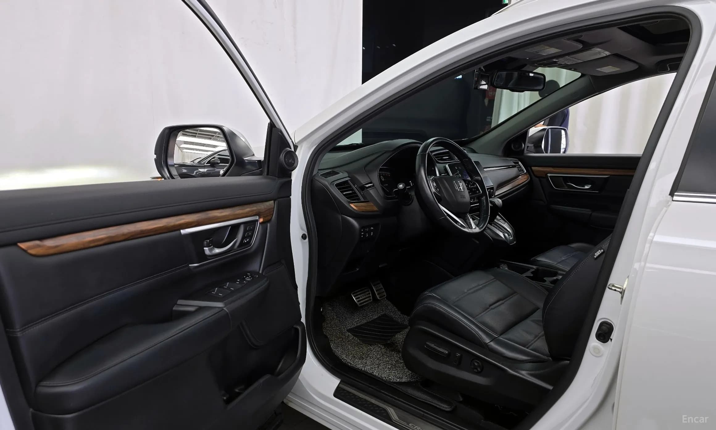 CR-V 5th generation