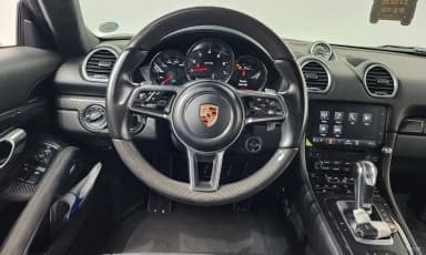 718 Cayman
