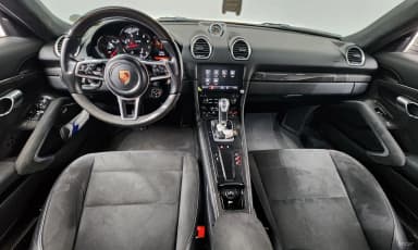 718 Cayman