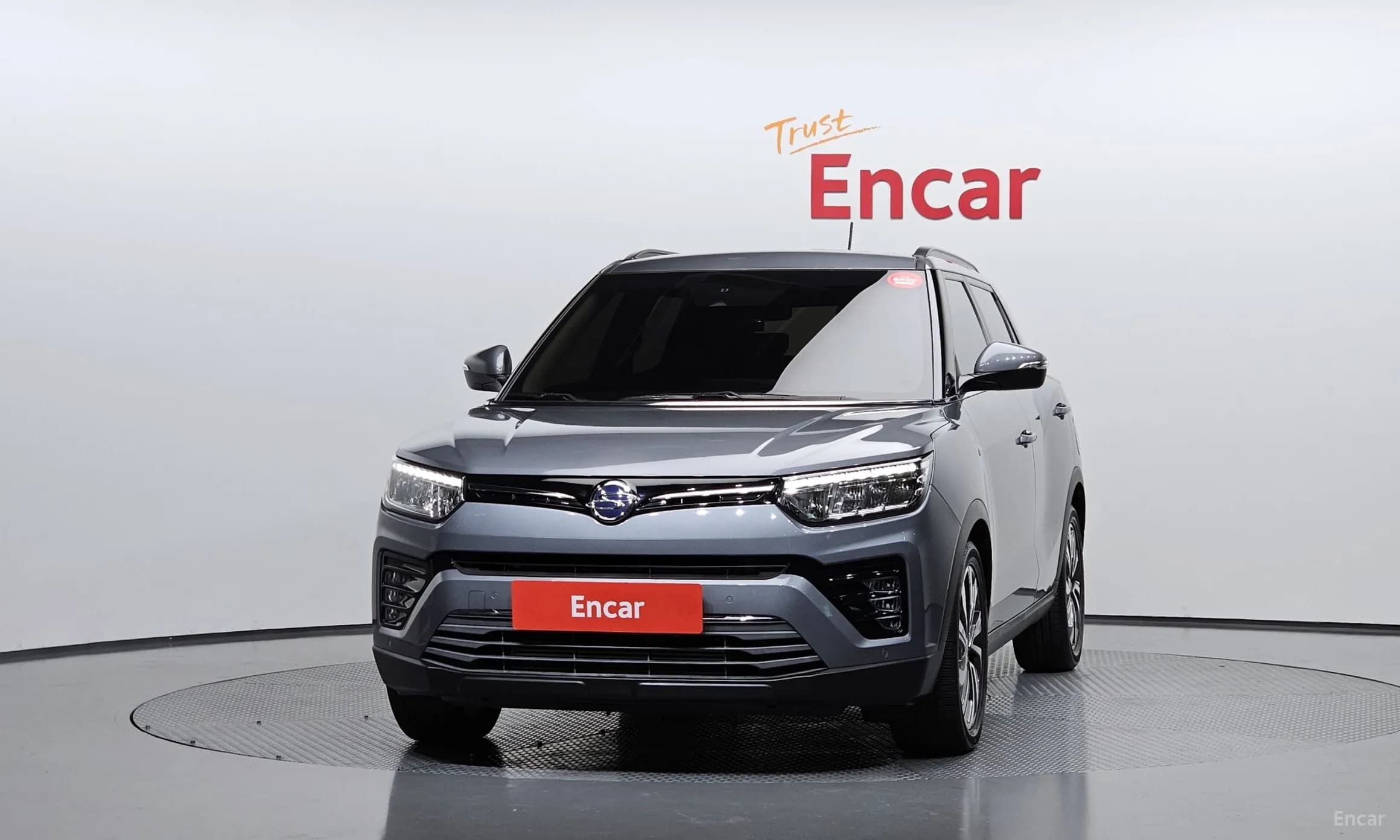 Berry New Tivoli