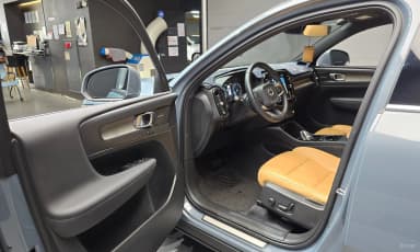 XC40
