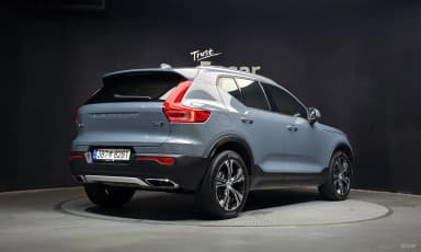 XC40