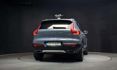 XC40