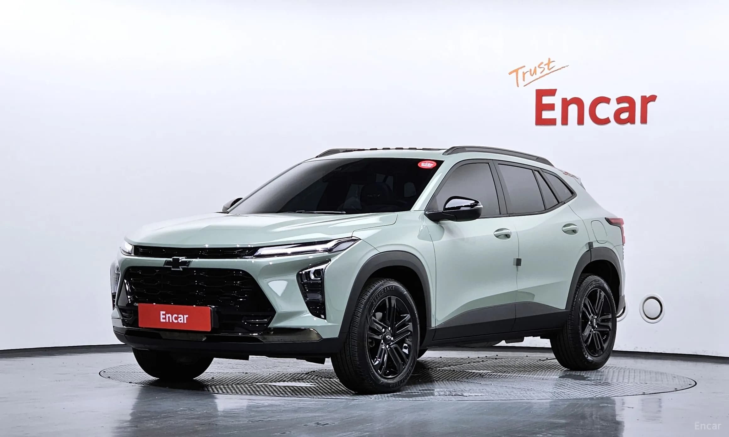 Trax Crossover