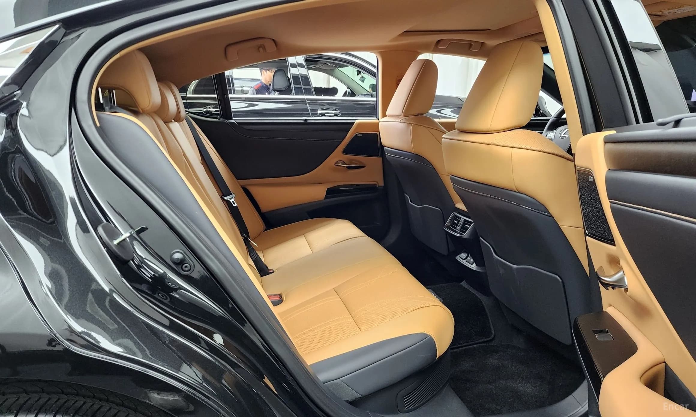 ES300h 7th Generation