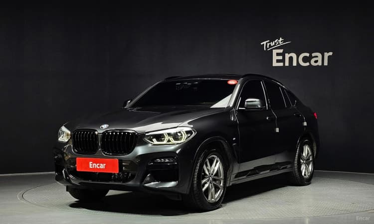 X4 (G02)