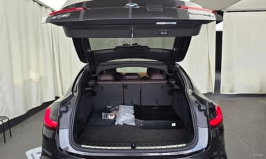 X4 (G02)