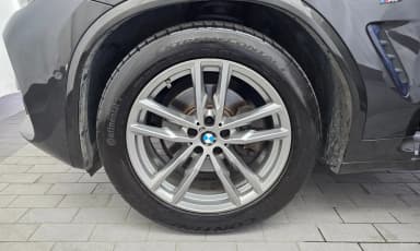 X4 (G02)