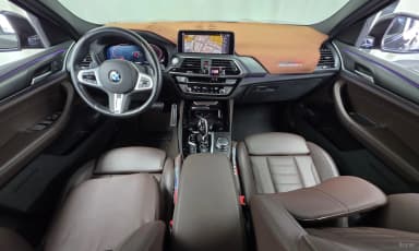 X4 (G02)