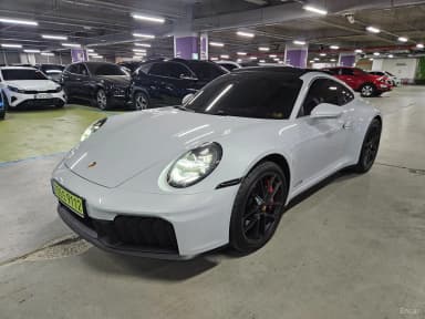 911 (992)