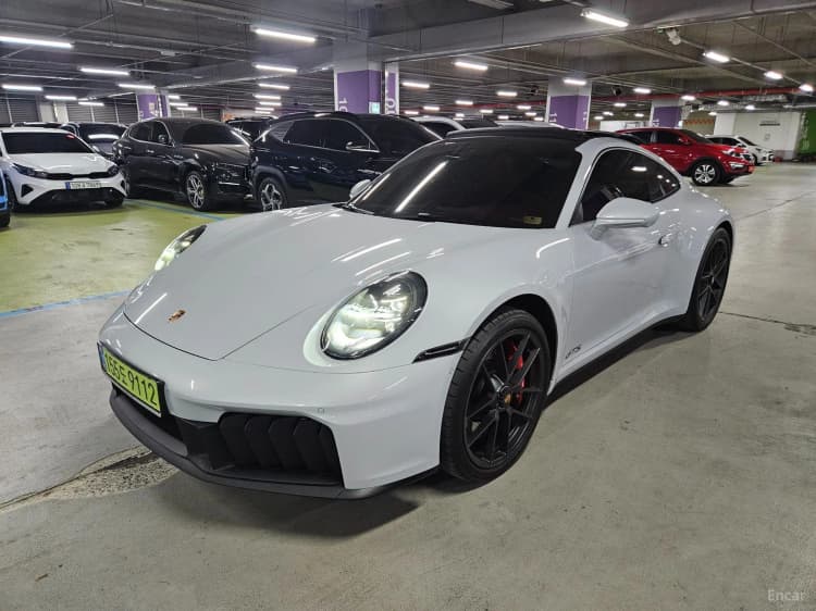 911 (992)