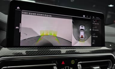 X4 (G02)