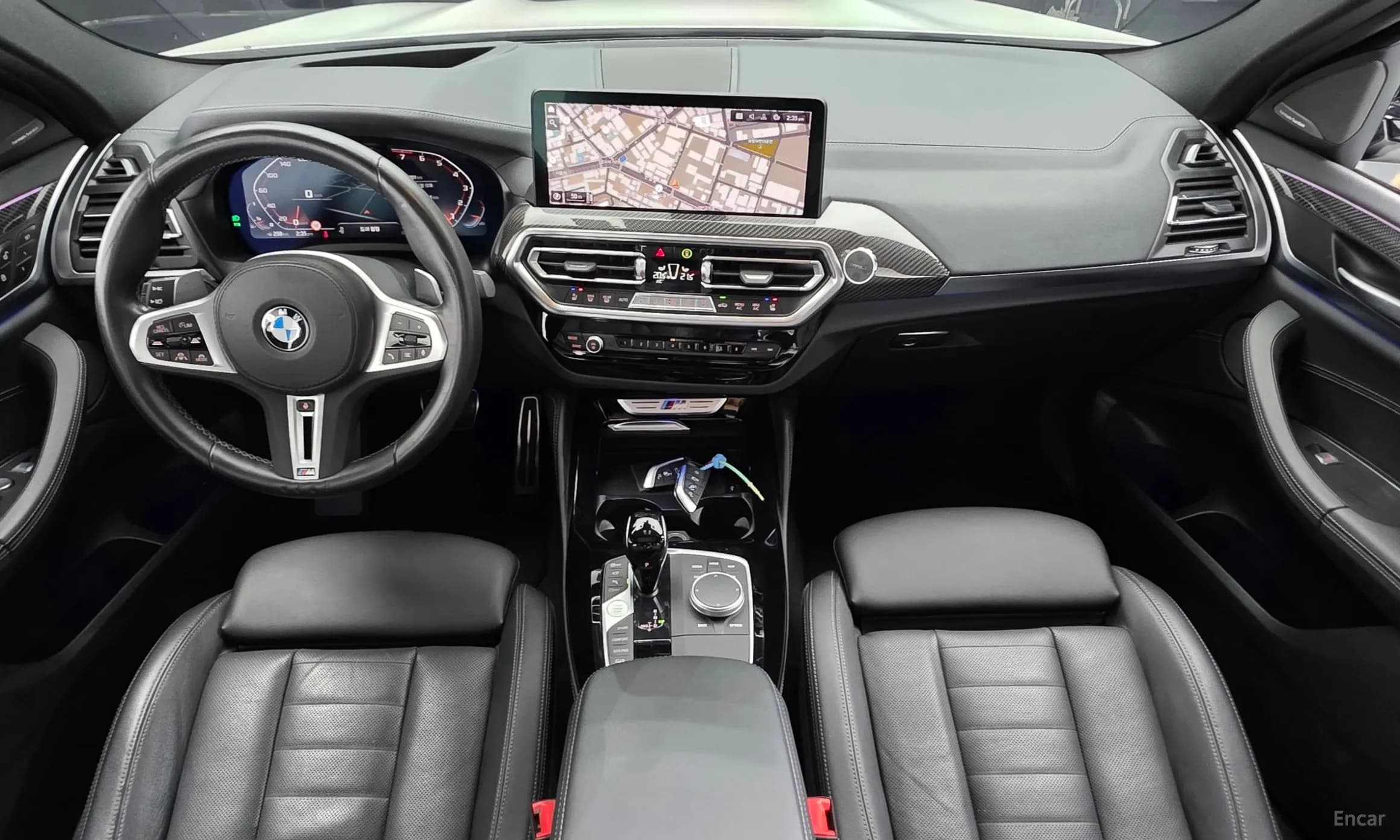 X4 (G02)