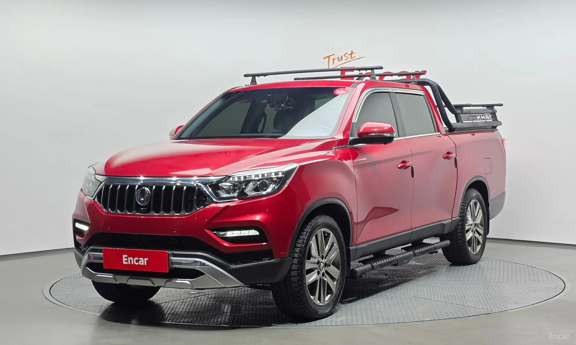 Rexton Sports Khan