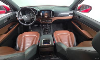 Rexton Sports Khan