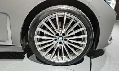 7 Series (G11)
